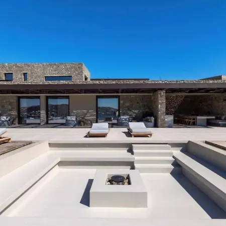 Luxury Mikonou In Mykonos Villa